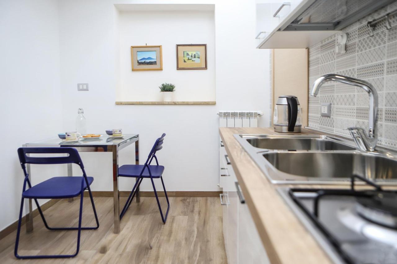 Tribunali Family Apartment By Wonderful Italy Nápoly Kültér fotó